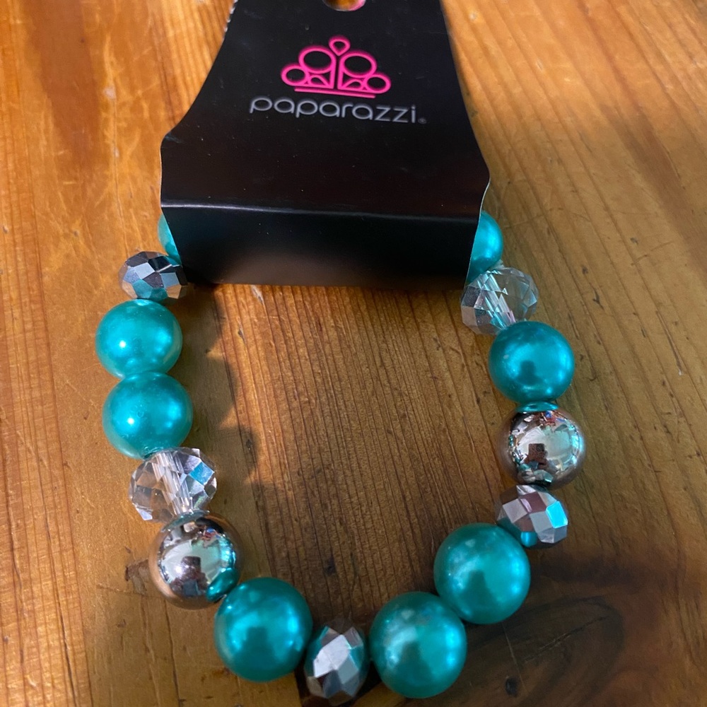 Paparazzi Turquoise and Silver Beaded Bracelet